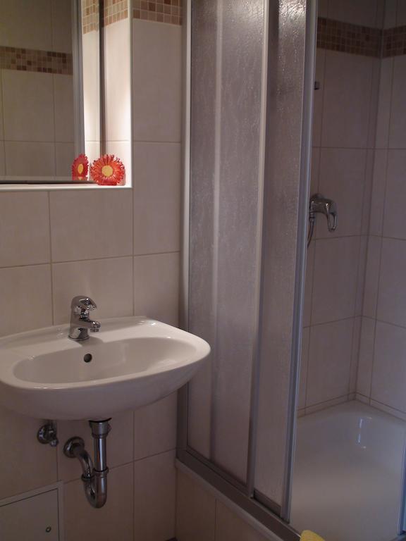 Pension Kreisel Bad Kosen Habitación foto