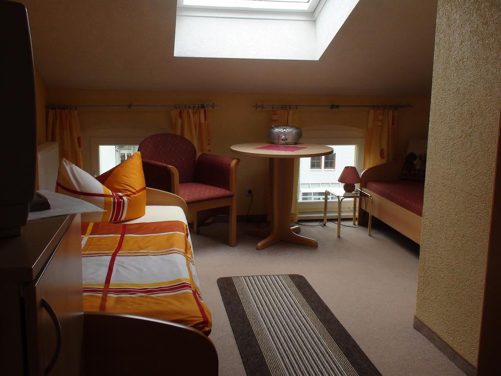 Pension Kreisel Bad Kosen Habitación foto